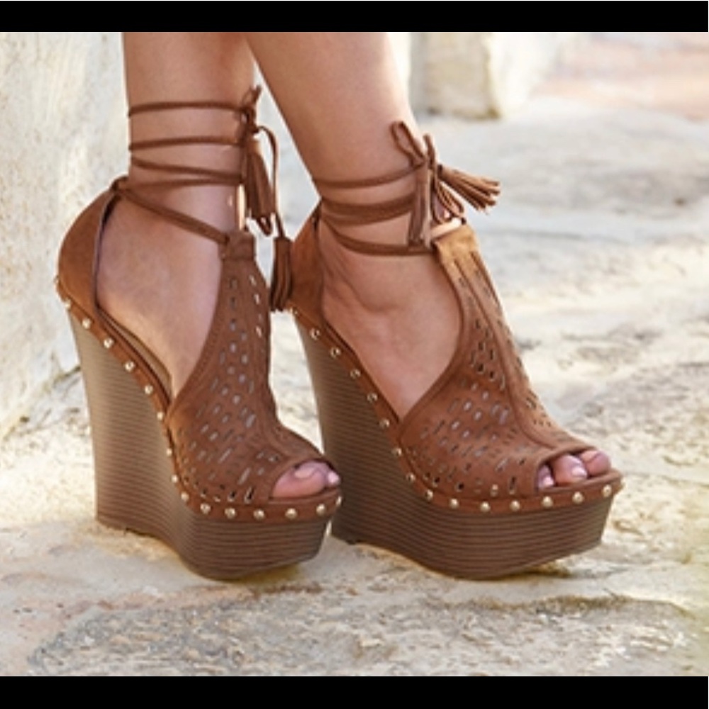 Just Fab Cognac platform wedges